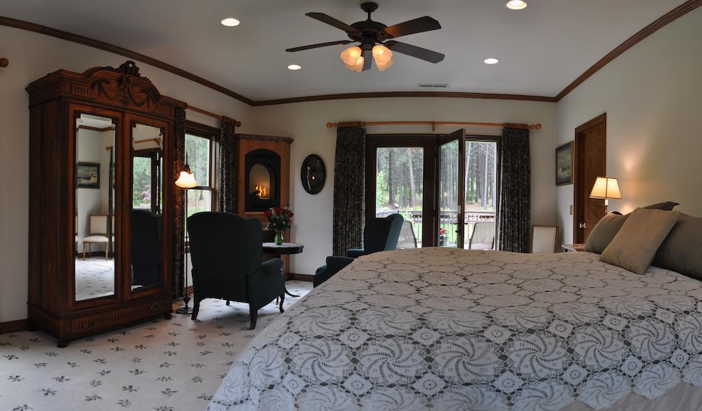 Idahome Bed And Breakfast Post Falls Oda fotoğraf